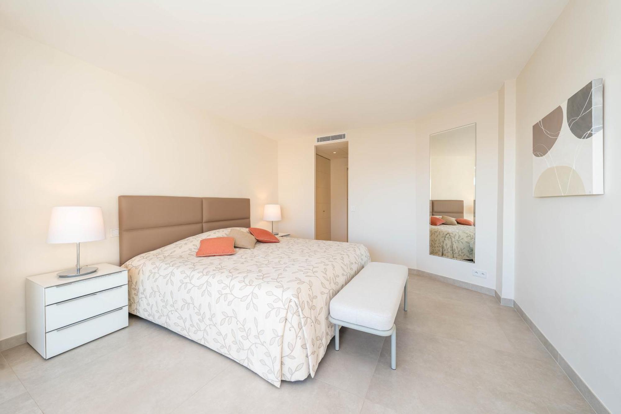 Two-Bedroom Apartment Terrace Sea View